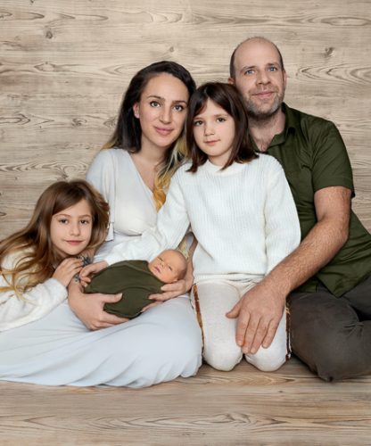Neugeborenenfotografie Thurgau Babyfotograf Thurgau Neugeborenen Shooting Weinfelden Neugeborenen Fotograf Wil Baby Fotoshooting Frauenfeld Newborn Fotografie Schweiz Professionelle Babyfotos Thurgau Neugeborenen Shooting Studio Thurgau Natürliches Babyshooting Wil Familienfotograf Weinfelden Newborn Fotoshooting Frauenfeld Babyfotografie mit Requisiten Thurgau